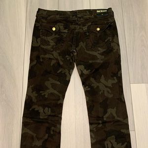 True Religion Dark Green Camo Pants Size 40